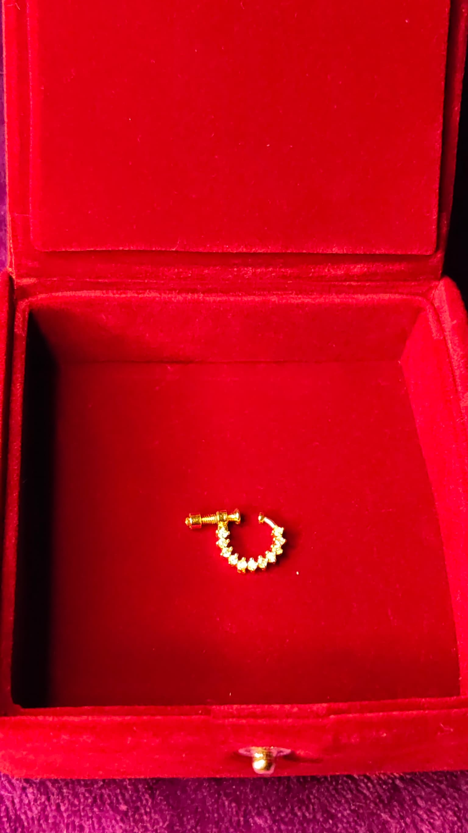 Sparkling nose ring with velvet box thumbnail 5