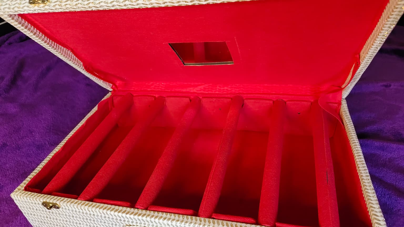 Designer Bangle Organizer Box thumbnail 3