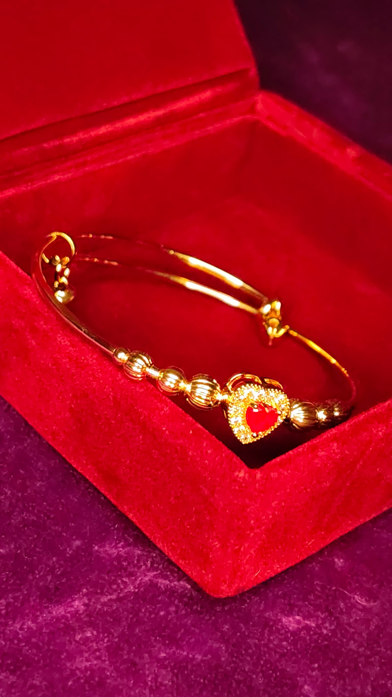 Heart Luxe Bracelet thumbnail 8