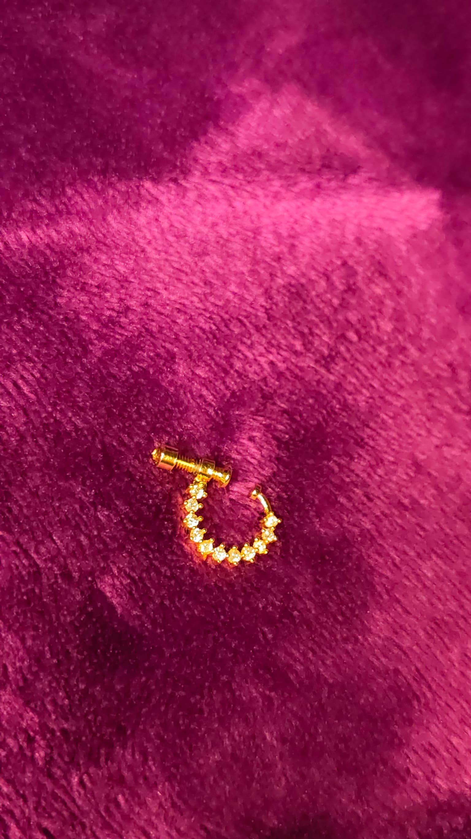 Sparkling nose ring with velvet box thumbnail 2